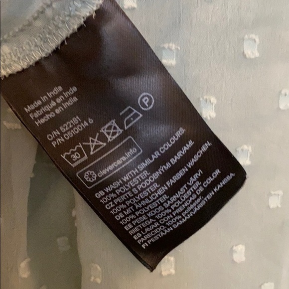 H&M Sheer Mint Blouse - Picture 4 of 4